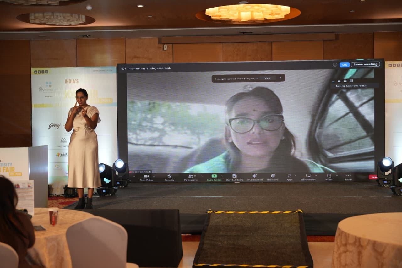 Interpreting for remote speaker at Vividhataa Diversity Job Fair